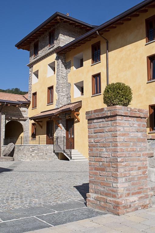 Agriturismo Ca Bella Villa San Sebastiano Curone ภายนอก รูปภาพ